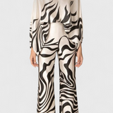 Sybella Conjunto de Dos Piezas con Hombros Descubiertos y Pantalones Amplios Estampados