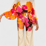 Sybella Conjunto de Dos Piezas con Hombros Descubiertos y Pantalones Amplios Estampados