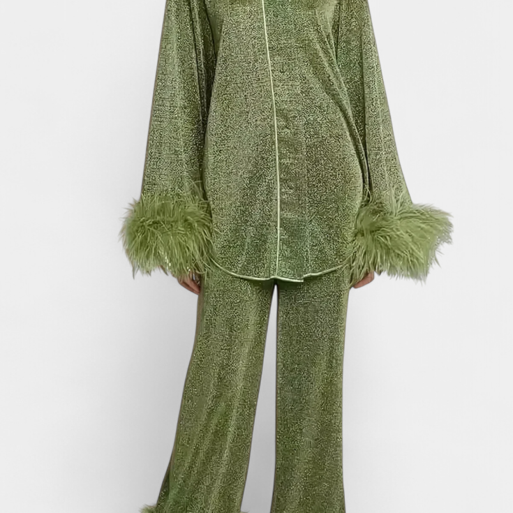 Polina Conjunto de Dos Piezas con Collar de Plumas