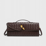 Melanie Clutch con Detalle de Nudo Dorado