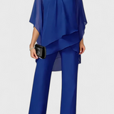 Kitty Conjunto de Dos Piezas con Hombros Descubiertos y Silueta Fluida