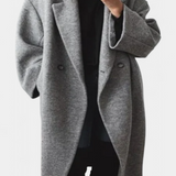 Lora | Abrigo Clásico Felisha con Corte Refinado y Estilo Atemporal