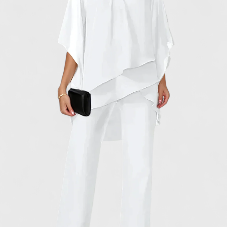 Kitty Conjunto de Dos Piezas con Hombros Descubiertos y Silueta Fluida